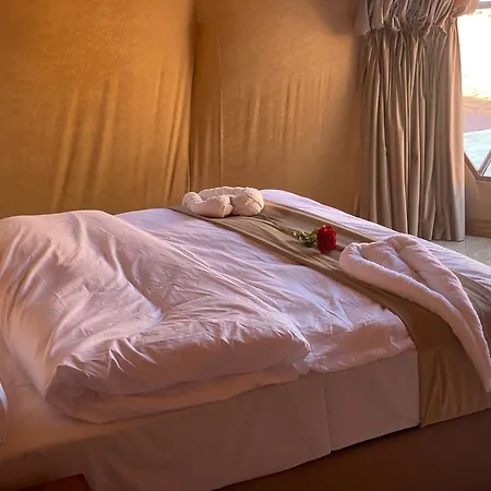 Malak Rum Luxury Camp Wadi Rum Exterior photo